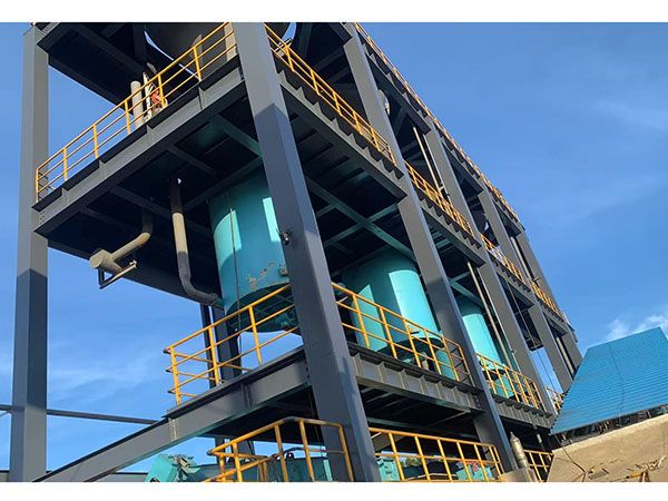 受阻沉降机现场